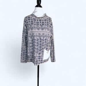 Patterned Blue and White Women's Jersey Top
